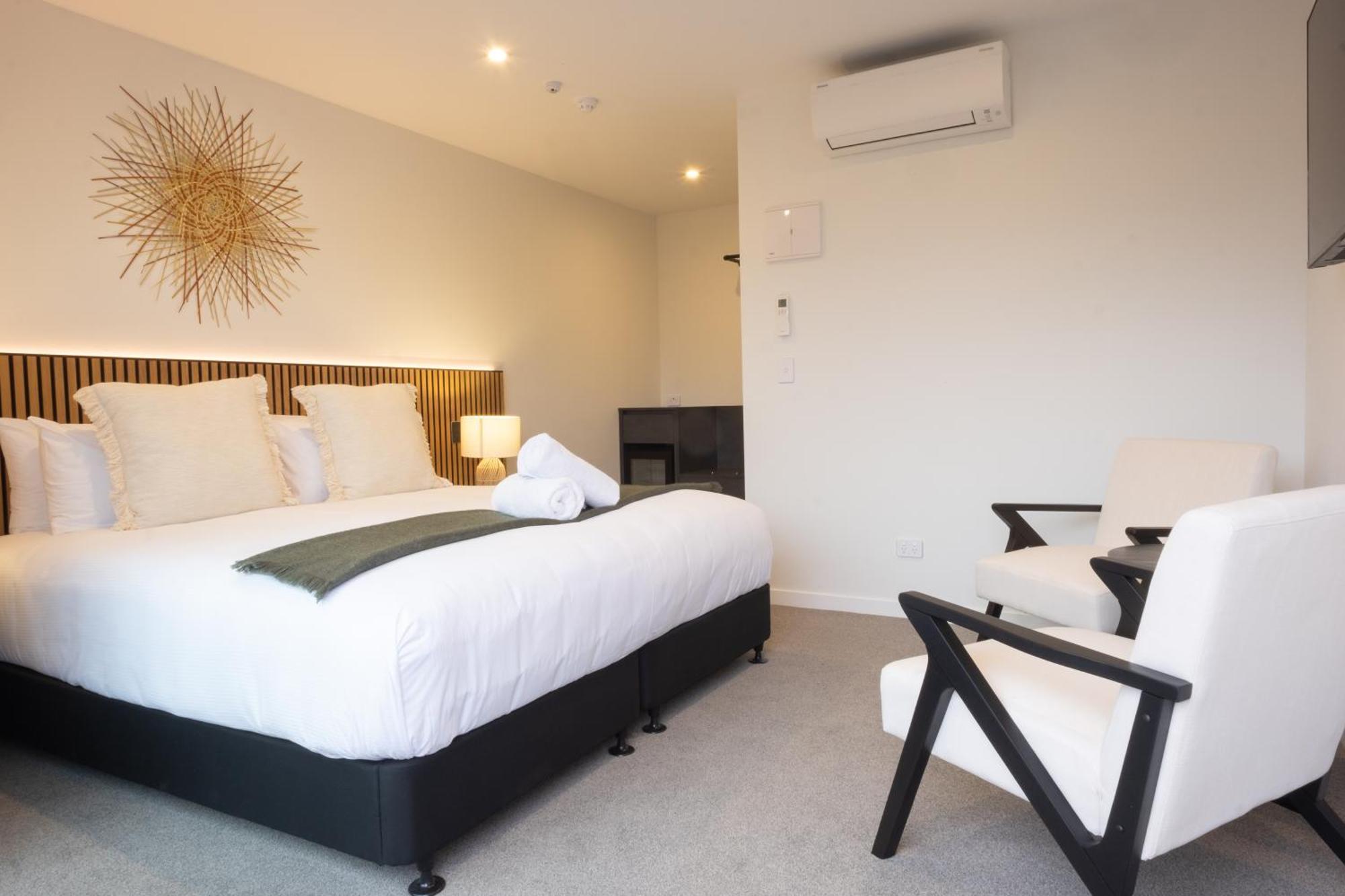 Alpine Junction Townhouse Apartments, Lodge & Hotel Wanaka Eksteriør billede